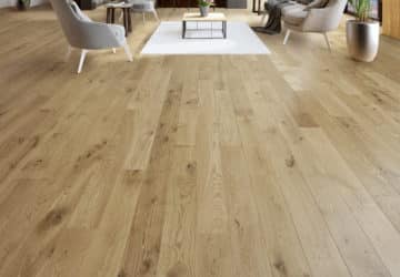 Thumbnail of http://parquet%20CAMARET%20naturel%20bois%20brossé%20nœuds%20clair