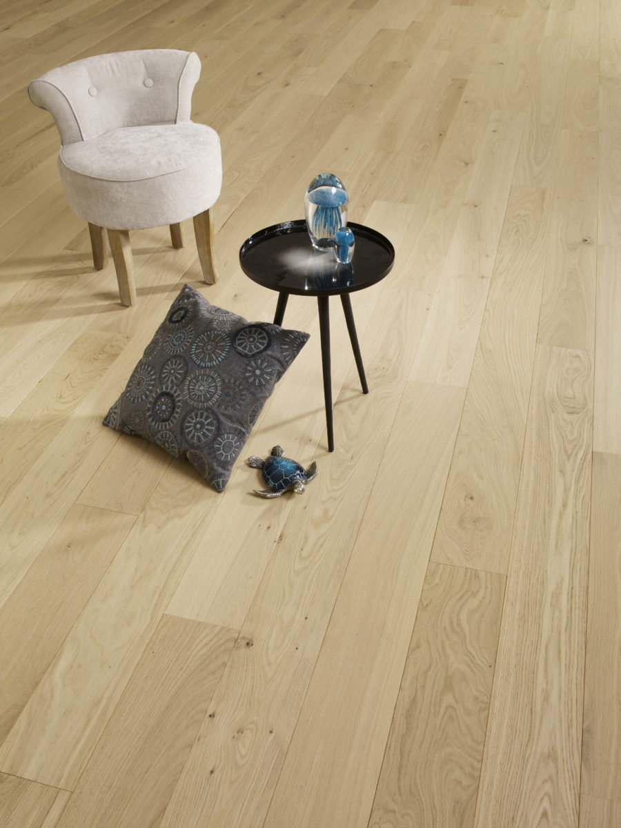 Design Parquet Chêne RUSTIQUE VERNIS INCOLORE