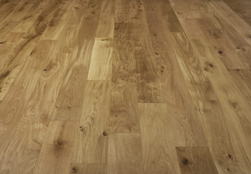 Thumbnail of http://Design%20Parquet%20-%20LODGE%20-%20Anglaise%20-%20Chêne%20-%20RU.CA%20-%20Vernis%20Mat%20-%20Structuré%20-%20Mountains%20-%20ZOOM%201