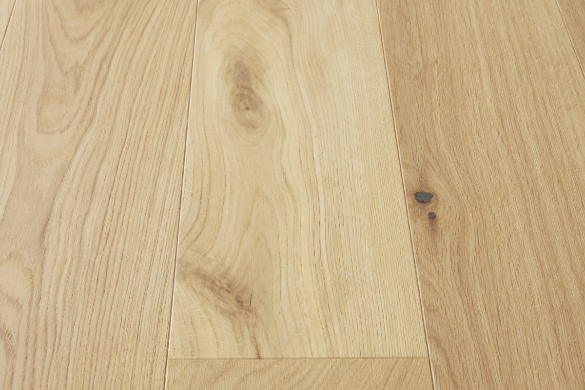 Design Parquet - BIARRITZ - Huile incolore - bouché noir - aubier et petites fentes en bout