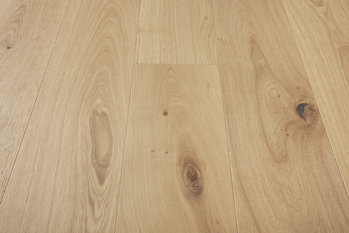 Design Parquet - BIARRITZ - Huile incolore - bouché noir - aubier et petites fentes en bout