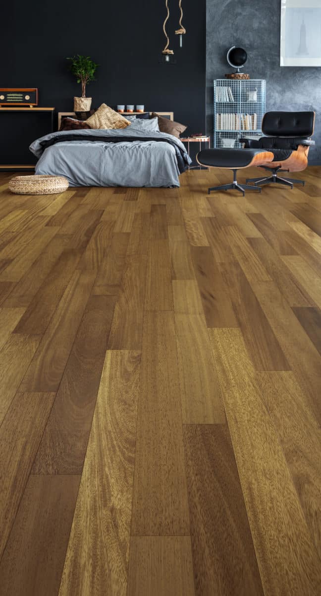 parquet IROKO vernis satiné couleur chaude afrique