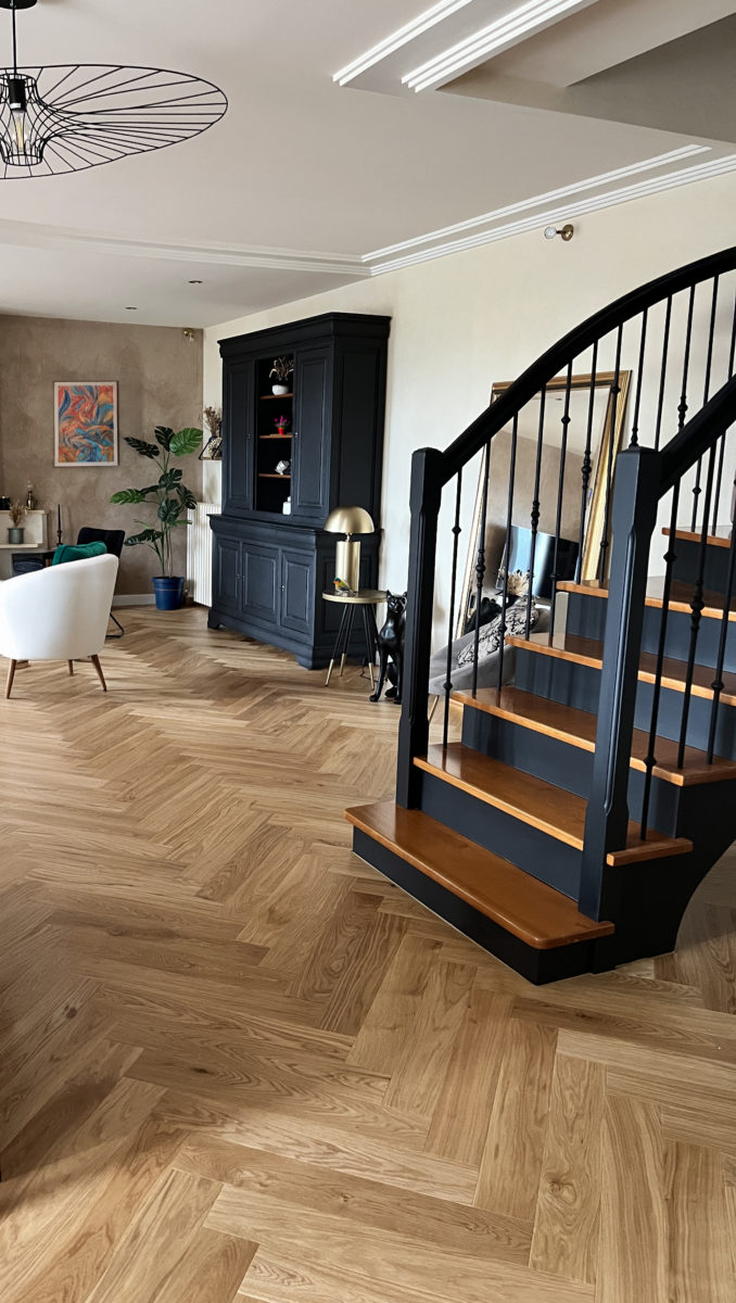 Parquet Porto - Baton Rompu - PR-RU Bouchage marron 14(2.5)x110x660, brossé vernis mat 4CH