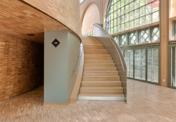 Thumbnail of http://SURCHANT%20CARREAU%20DU%20TEMPLE%20SIGNE%20DESIGN%20PARQUET
